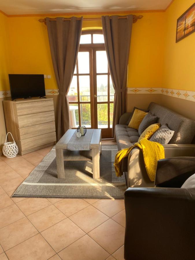 Apartamento Katalin App. Zalagyoengye Zalakaros Exterior foto