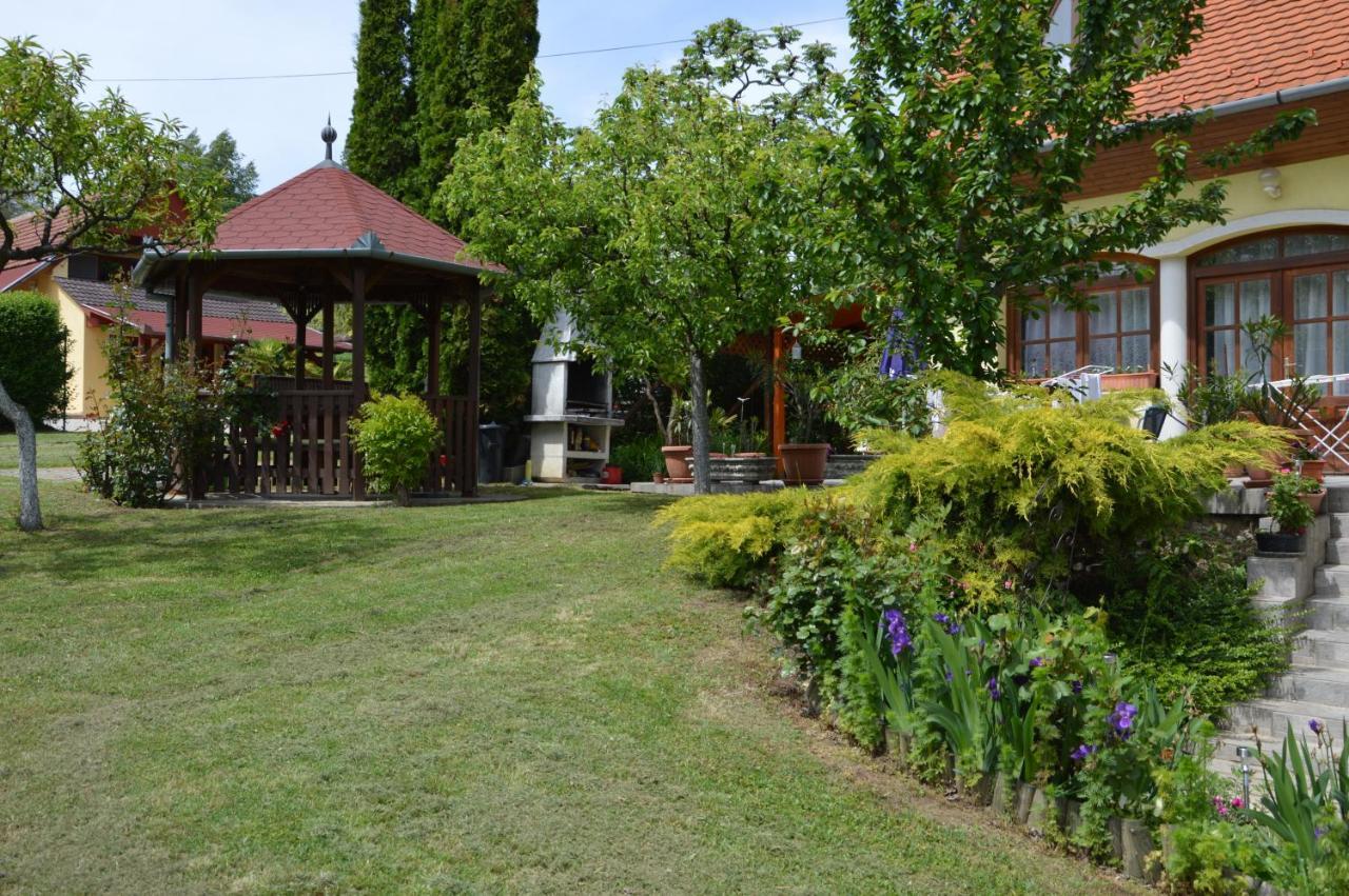 Apartamento Katalin App. Zalagyoengye Zalakaros Exterior foto